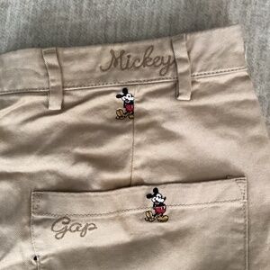 Gap Disney Mickey Mouse Mens Embroidered Tan Pants